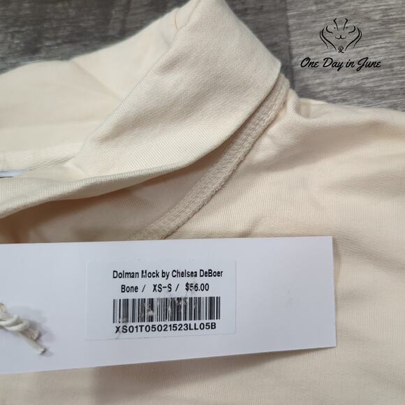 Chelsea DeBoer Mock Turtle Neck Long Sleeve Sweatshirt Size XS/S - Picture 2 of 5